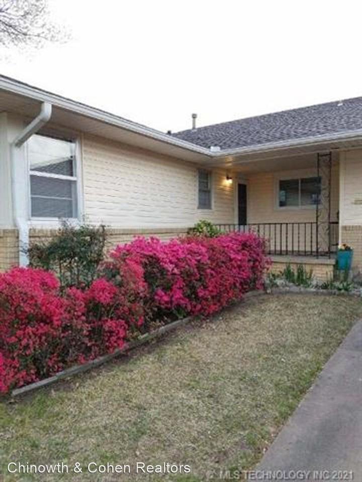 3240 S Toledo Ave - Photo 2 of 17