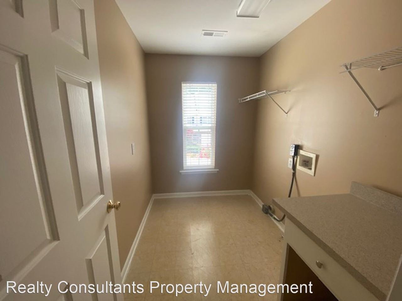 226 Channel Cove Ct - Photo 3 of 48