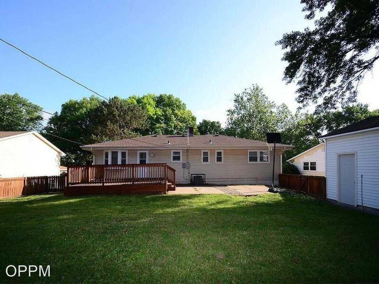 5303 Mary St - Photo 2 of 14