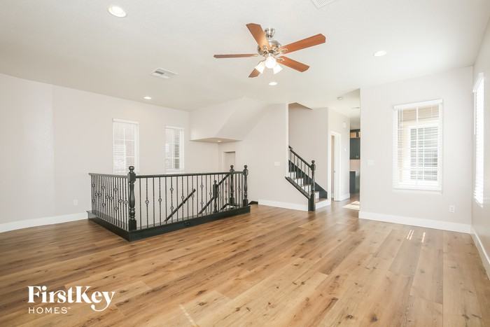 1916 Granemore St - Photo 3 of 15