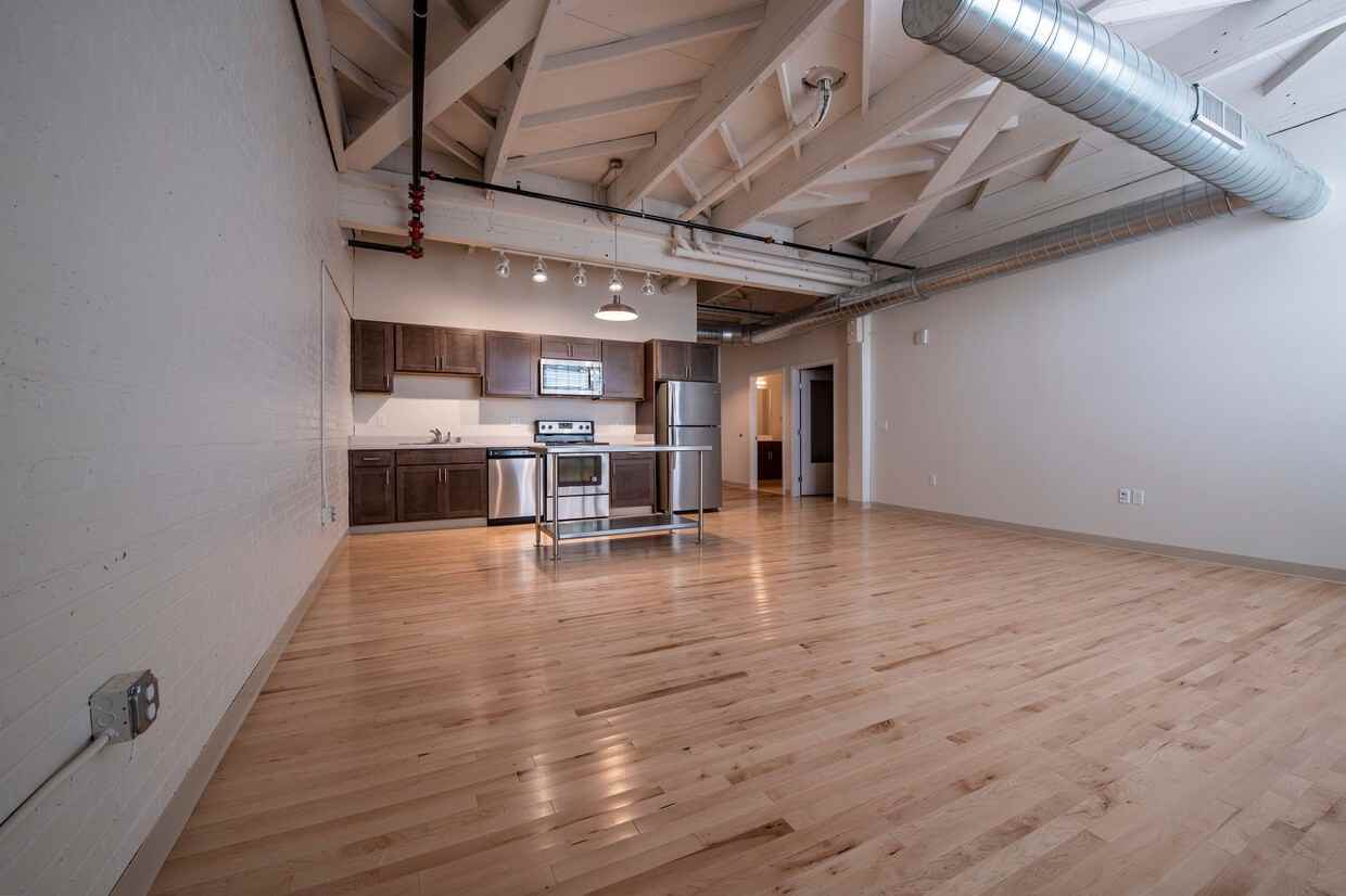 Brass Works - Photo 4 of 5