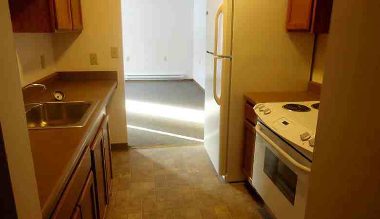 Whispering Hill - Photo 2 of 9