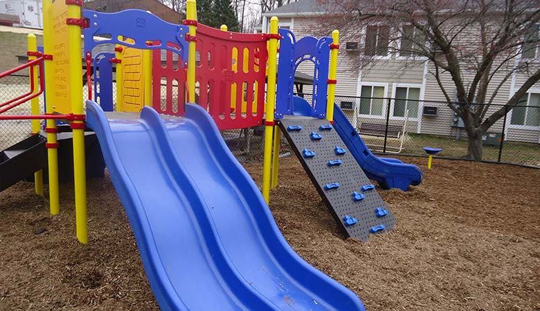 Whispering Hill - Photo 3 of 9