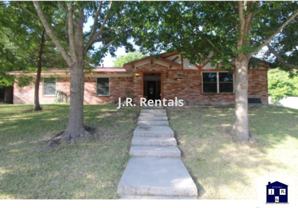 616 Manning Dr - Photo 1 of 1