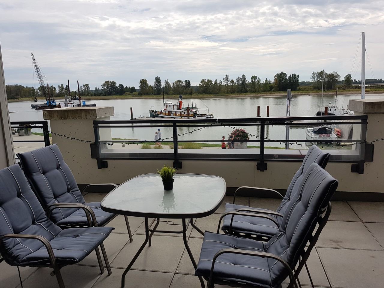 Imperial Landing - Photo 6 of 36