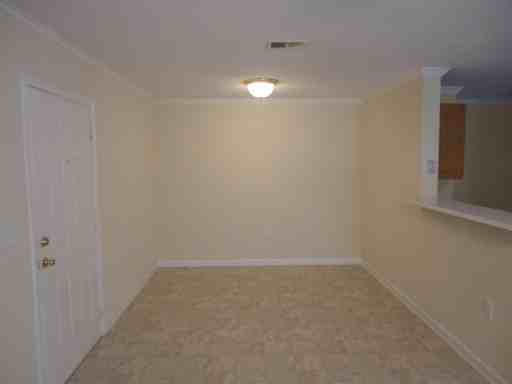 329 N Church St - Photo 3 of 8