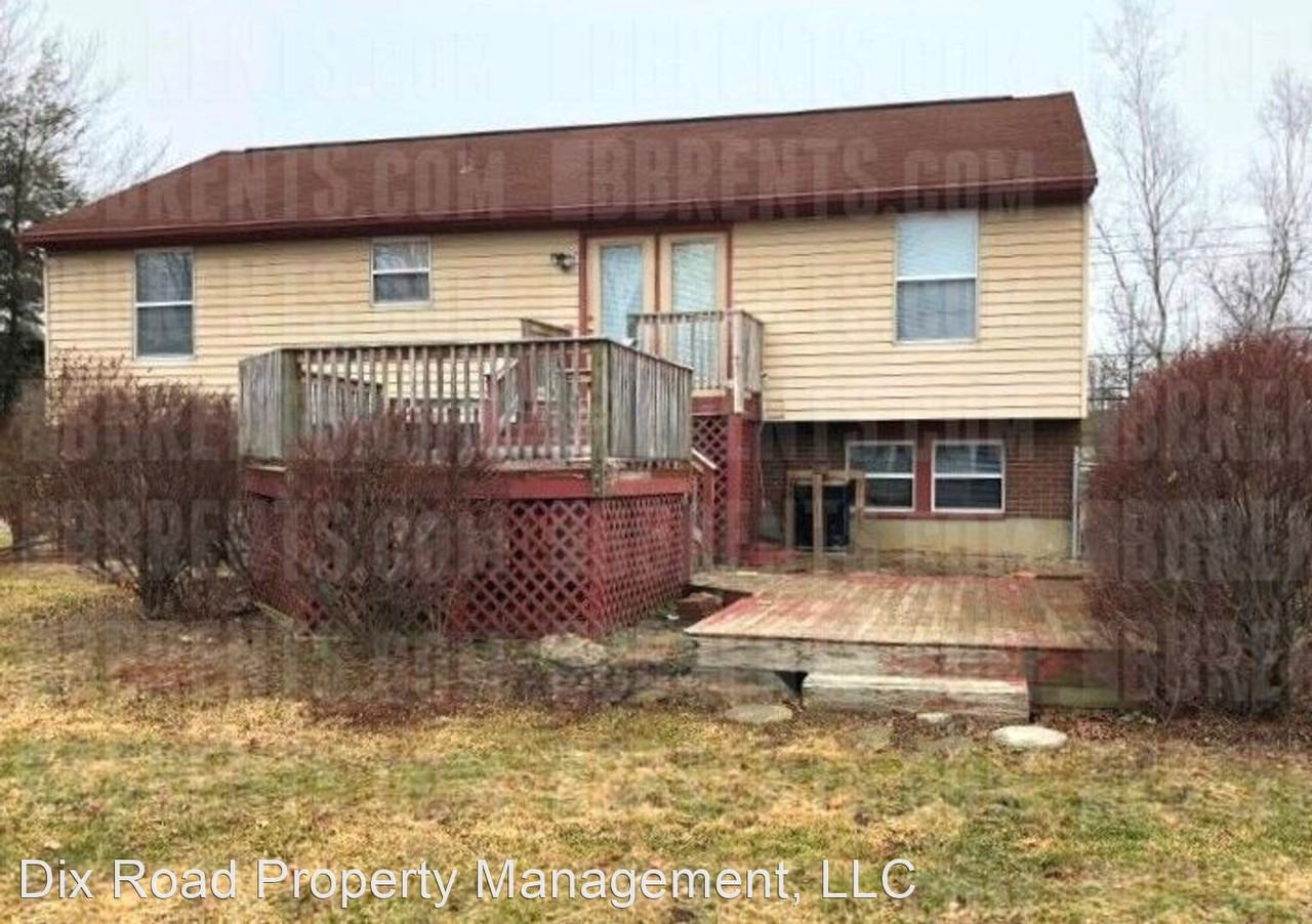 8121 Barret Rd - Photo 2 of 16