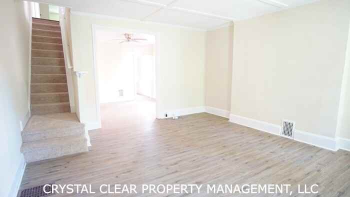 416 W 21st St - Photo 2 of 21