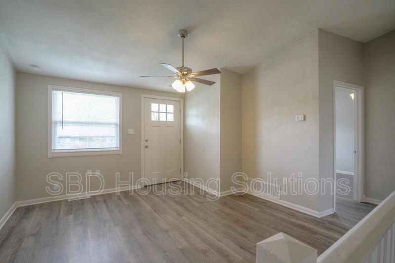 513 Maier Dr - Photo 3 of 9