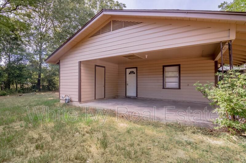 209 Birch St - Photo 2 of 27