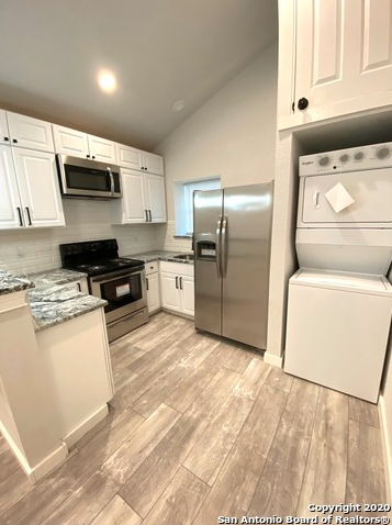 603 Devine St #3 - Photo 2 of 9