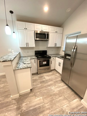 603 Devine St #3 - Photo 3 of 9