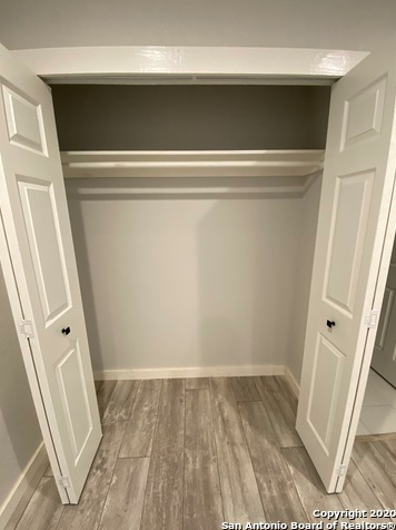 603 Devine St #3 - Photo 6 of 9