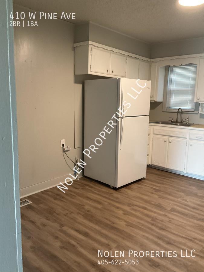 410 W Pine Ave #1 - Photo 7 of 17