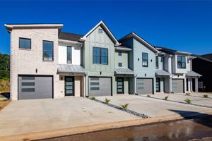 featured image of 725 Hornbuckle Rd #O2