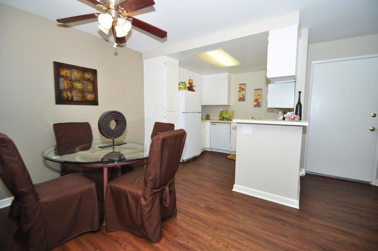 Reidy Creek Apartments - Photo 2 of 33