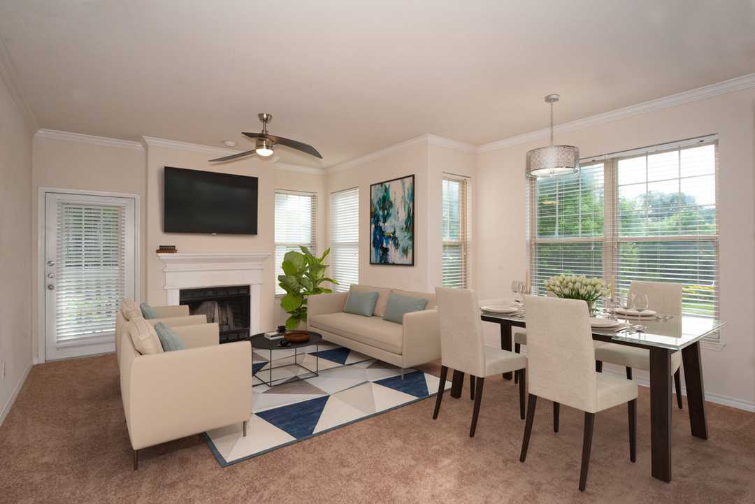 The Drexel at Oakley - Photo 2 of 24