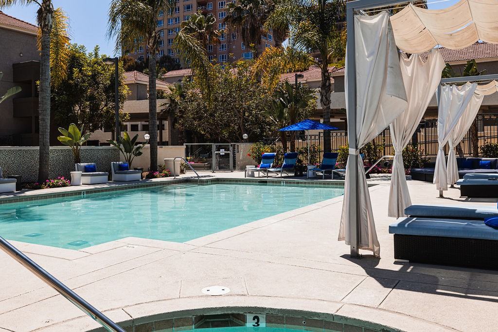 Axiom La Jolla - Photo 2 of 35