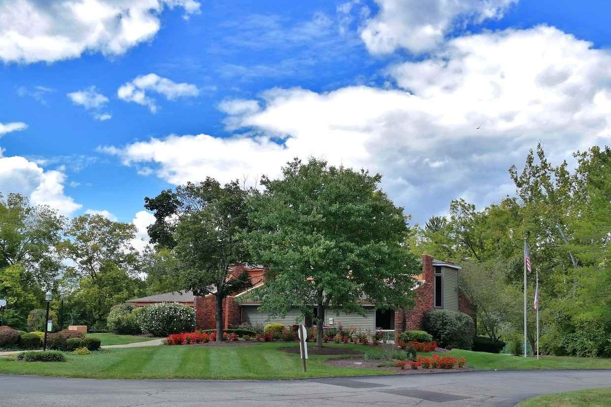 Woods of Turpin Apartments - Photo 3 of 12