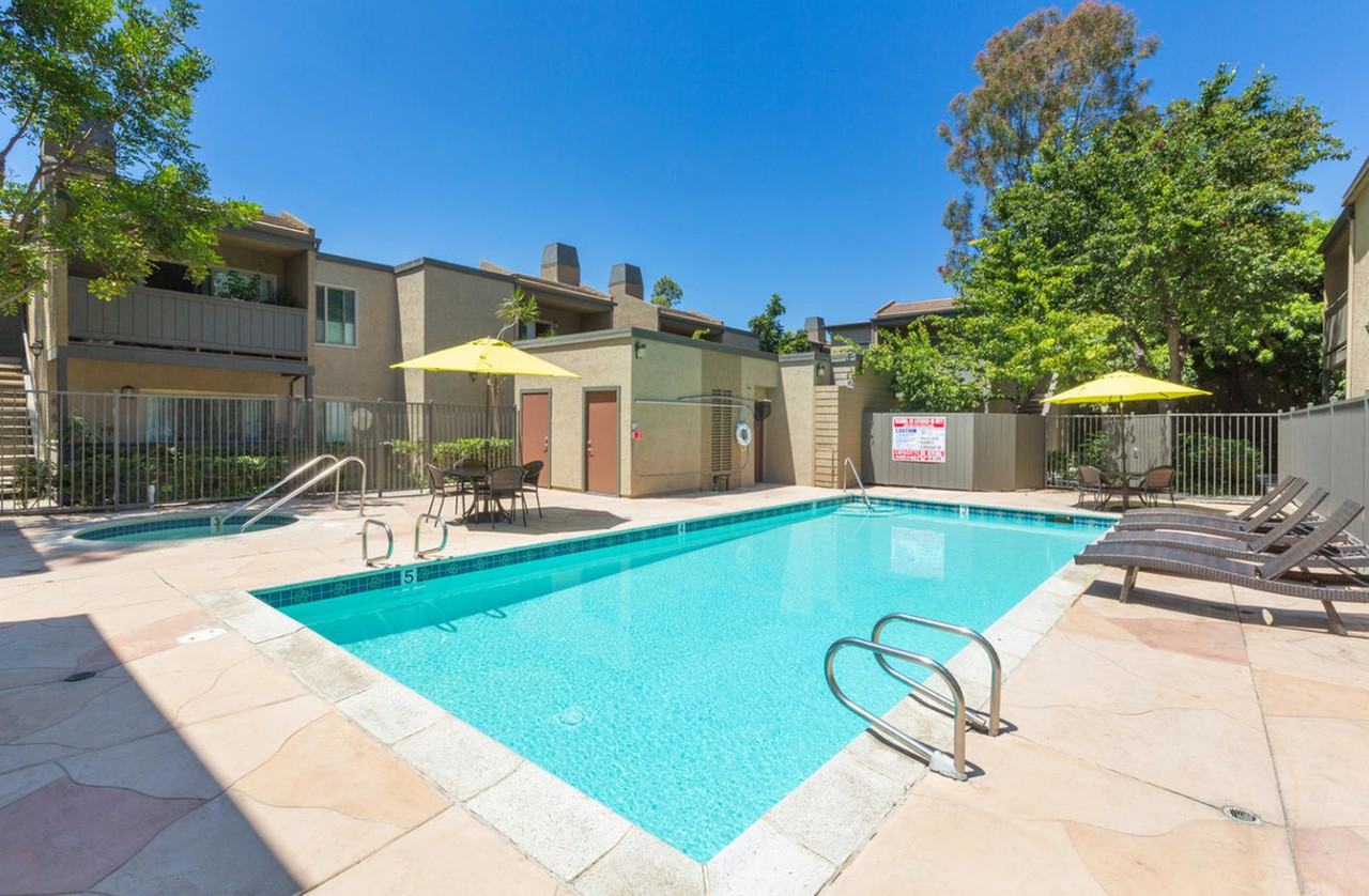 Elan Seacrest Encinitas Apartments 117 Rosebay Dr, Encinitas, CA