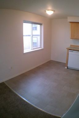 12247 SE Steele St - Photo 3 of 10