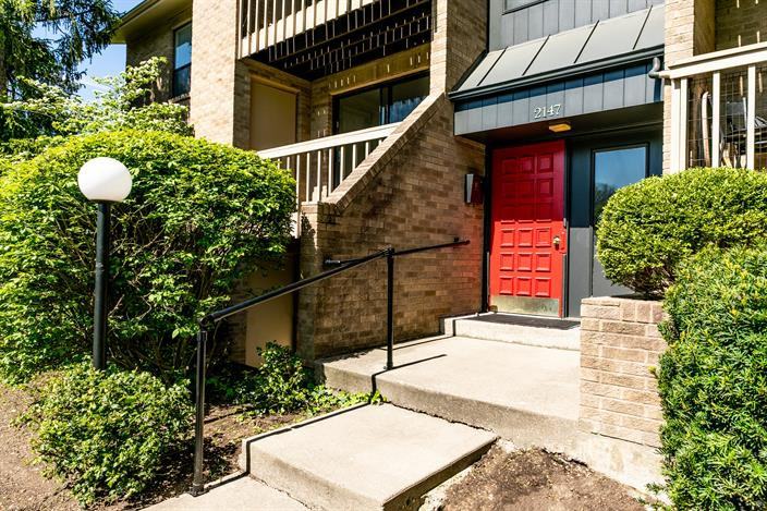 Bedford House Apartments 2147 Madison Rd, Cincinnati, OH 45208 Zumper