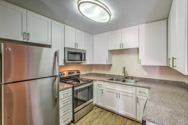 El Norte Villas Apartments 1051 W El Norte Pkwy, Escondido, CA 92026