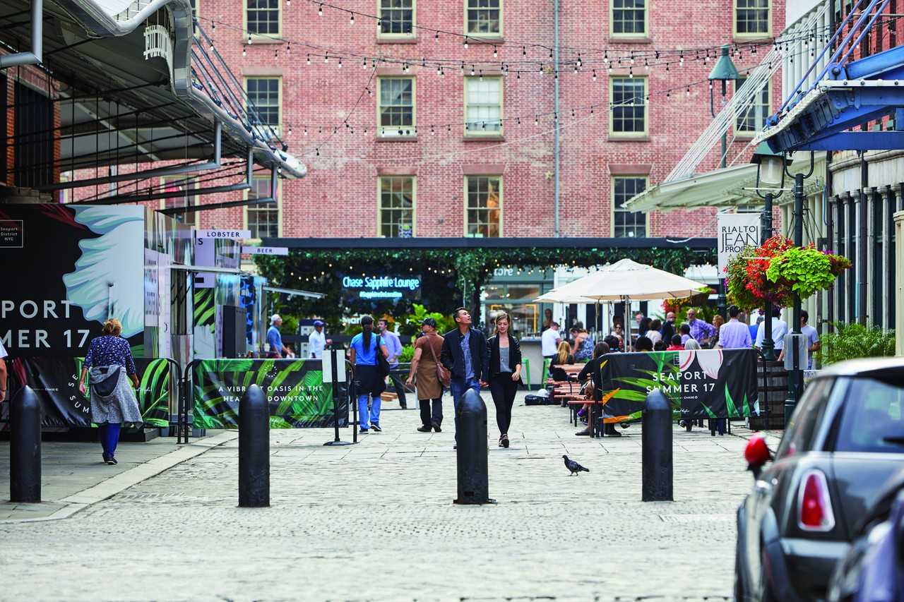 Historic Front Street - Photo 3 of 42