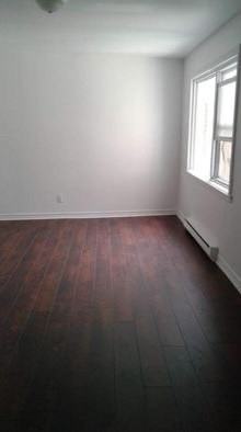 6994 16e Avenue - Photo 3 of 18