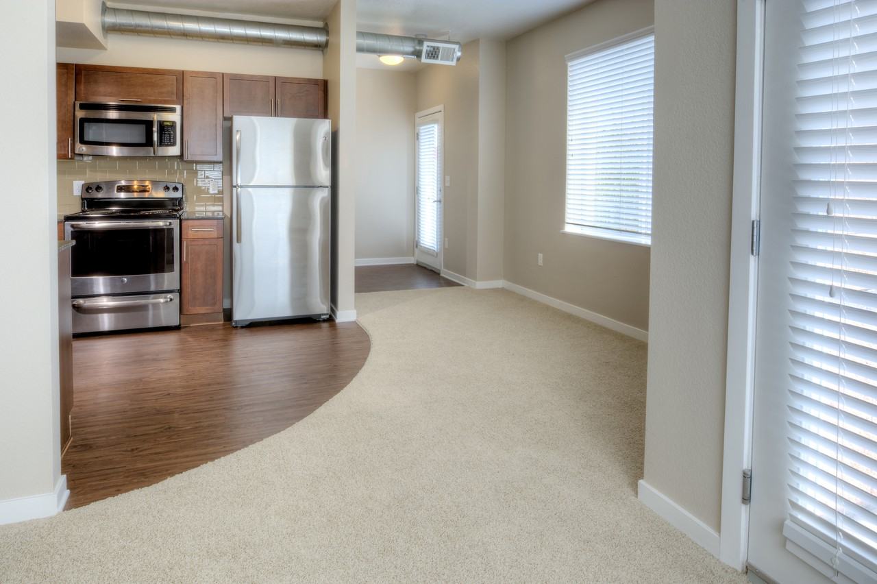 Uptown Broadway - Photo 4 of 49