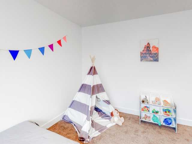 Courtside (past) - Photo 7 of 24