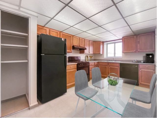 Chalfont Apartments - Photo 7 of 20