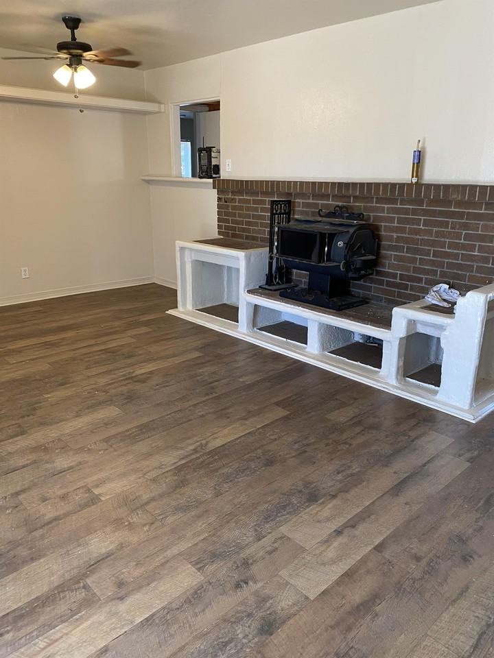 8125 Aspen Ave Ne #1 - Photo 3 of 11