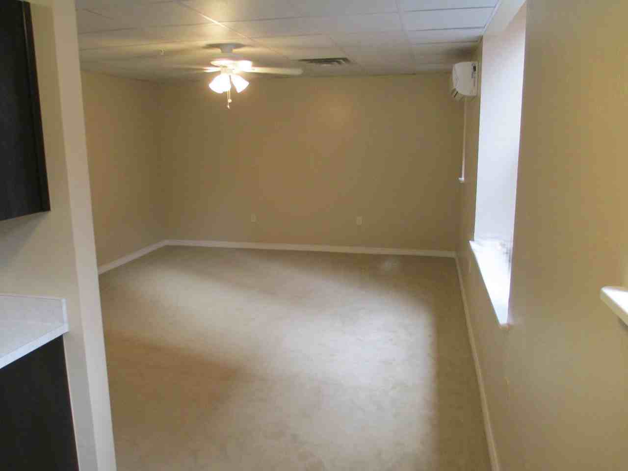 Chickasha Hotel Apartments - Photo 6 of 18