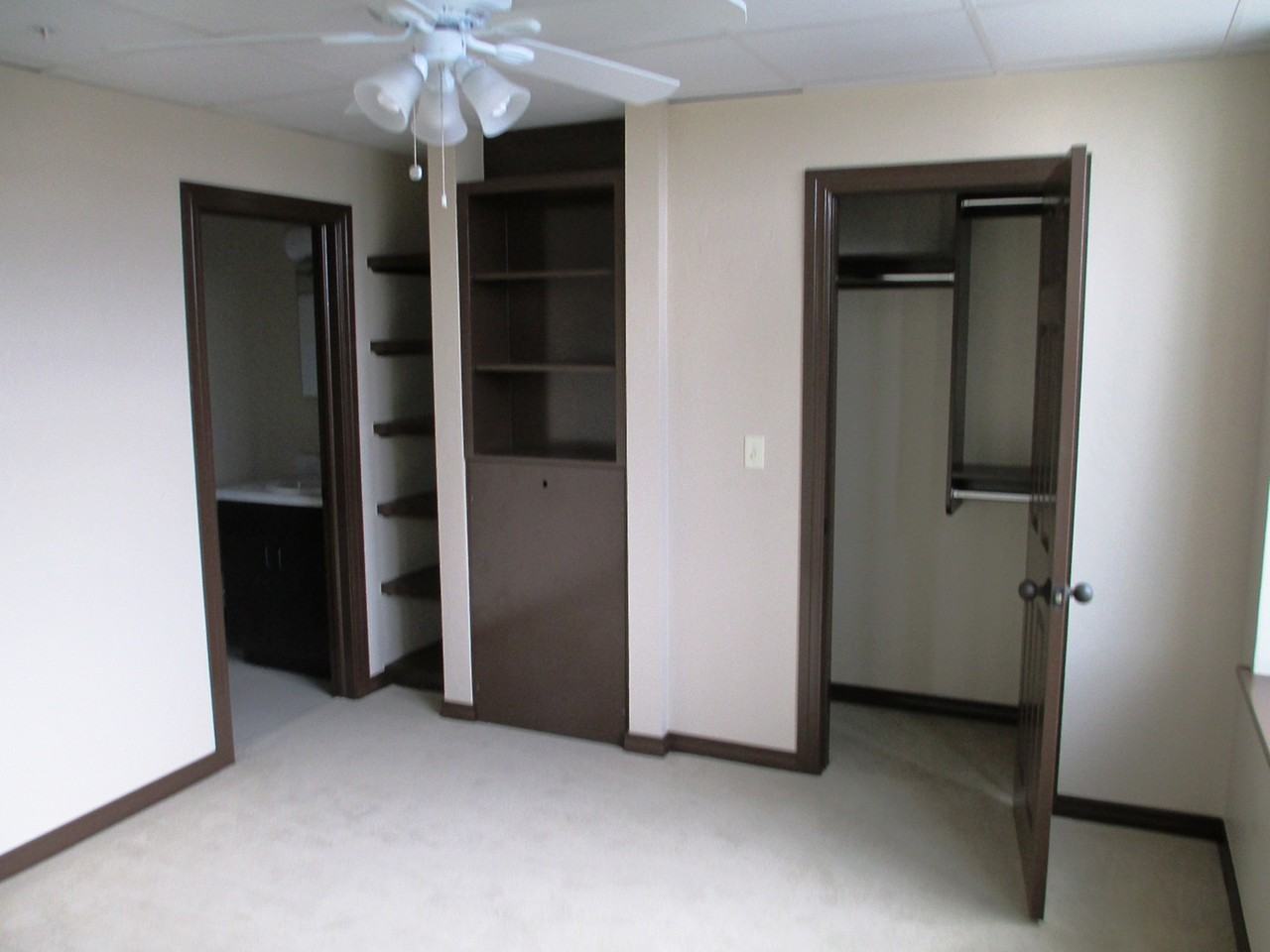 Chickasha Hotel Apartments - Photo 7 of 18