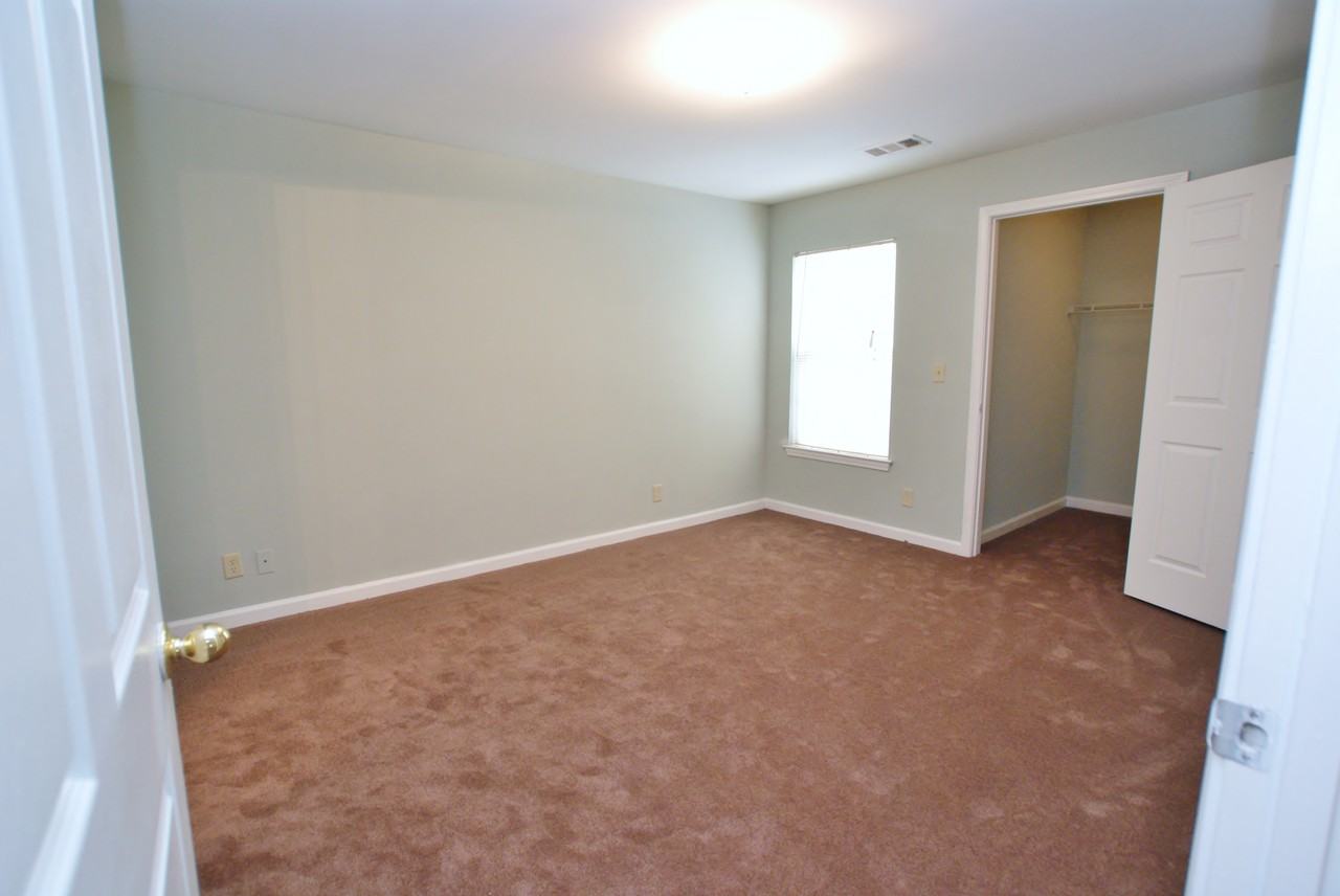 Cummings Place Apartments - Photo 5 of 32