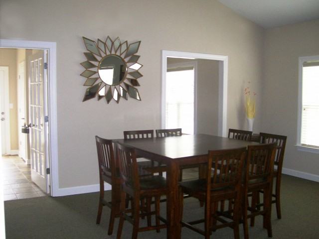 Eastland Place Apartments - Photo 6 of 18