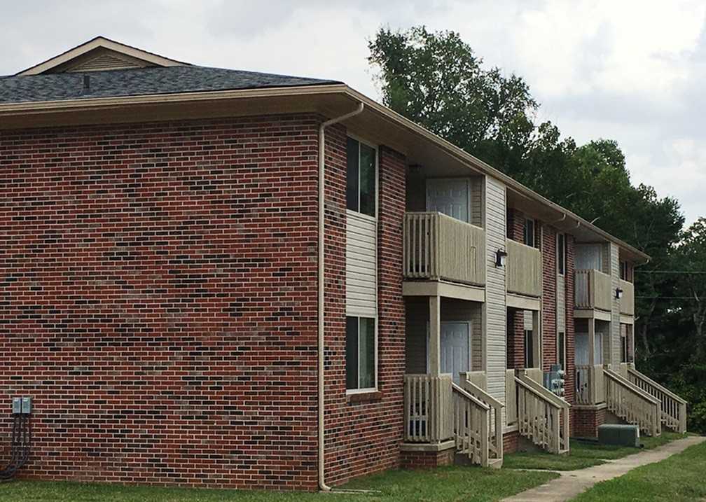 Fairway Apartments - Photo 5 of 10