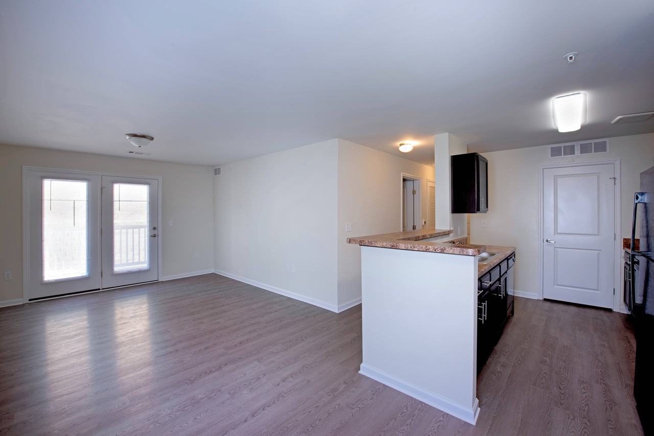 Watson Glades Place - Photo 4 of 33