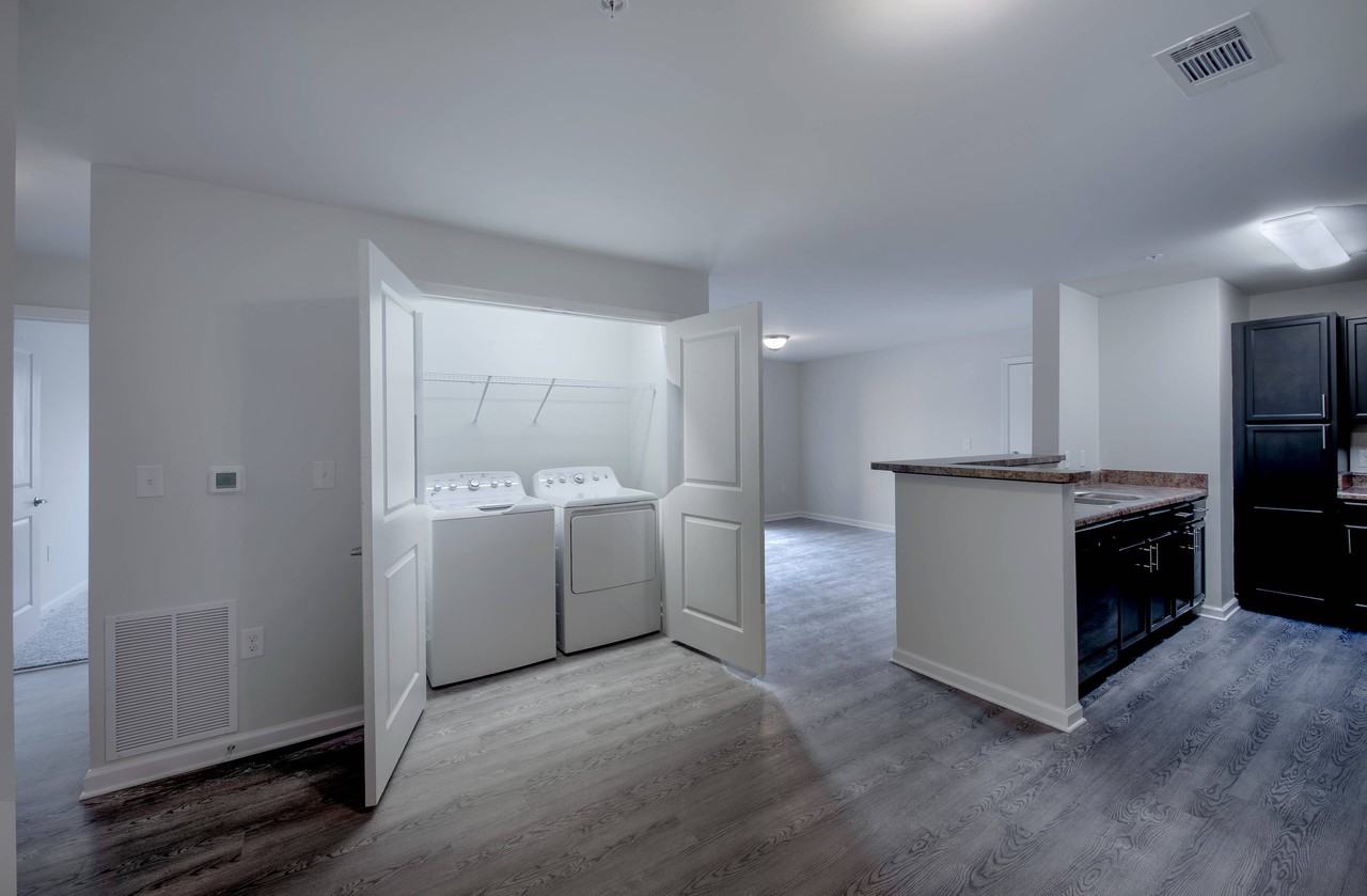 Watson Glades Place - Photo 6 of 33