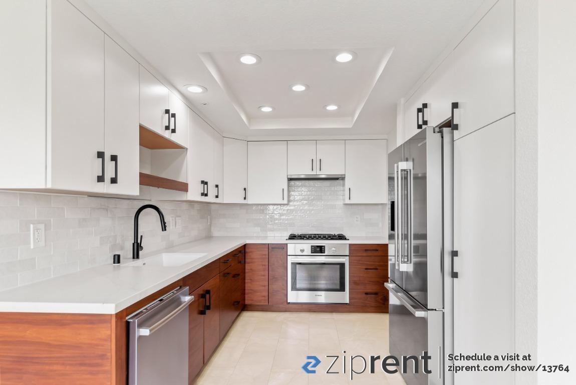 438 Portofino Dr #101 - Photo 2 of 23