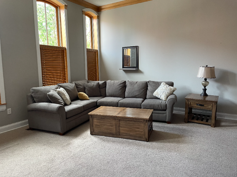 110 1/2 E Center St - Photo 2 of 3