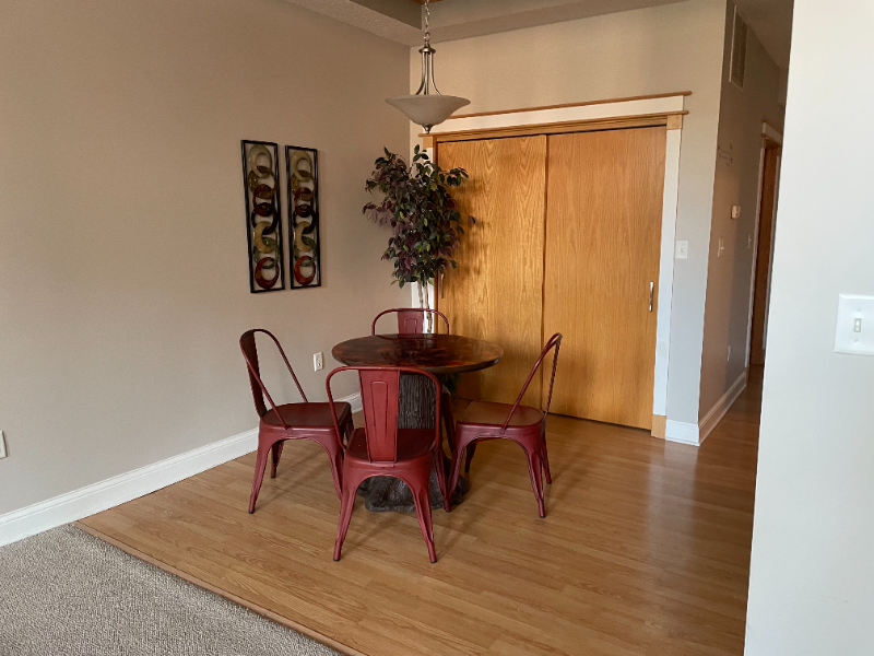 110 1/2 E Center St - Photo 3 of 3