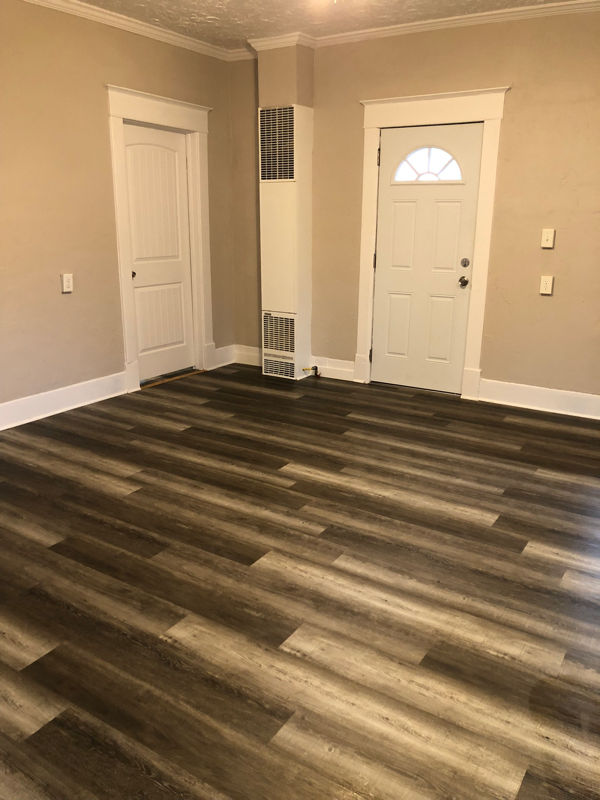 507 Douglas St - Photo 3 of 20