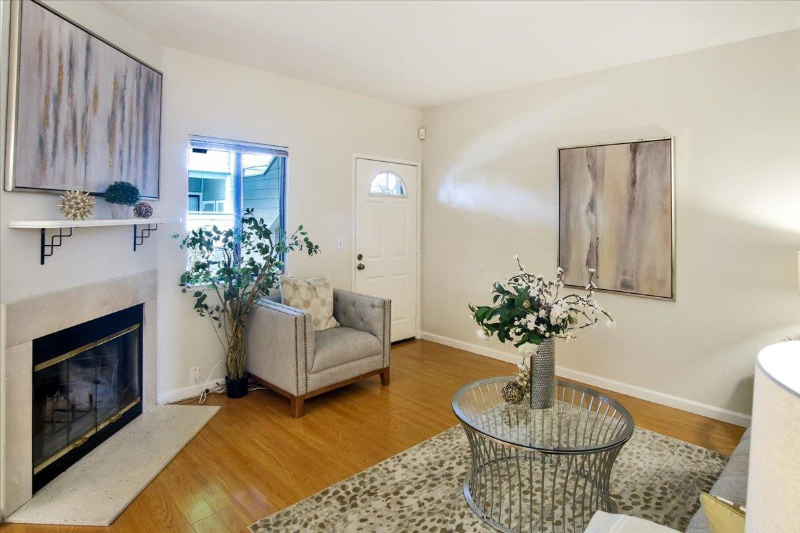 1719 Flickinger Ct - Photo 3 of 11