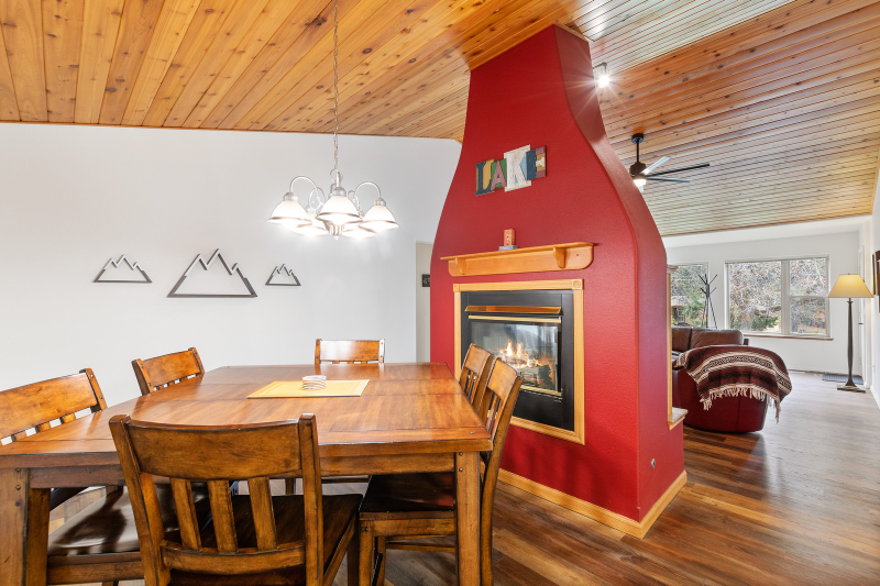 33146 Orchard Drive - Photo 2 of 19