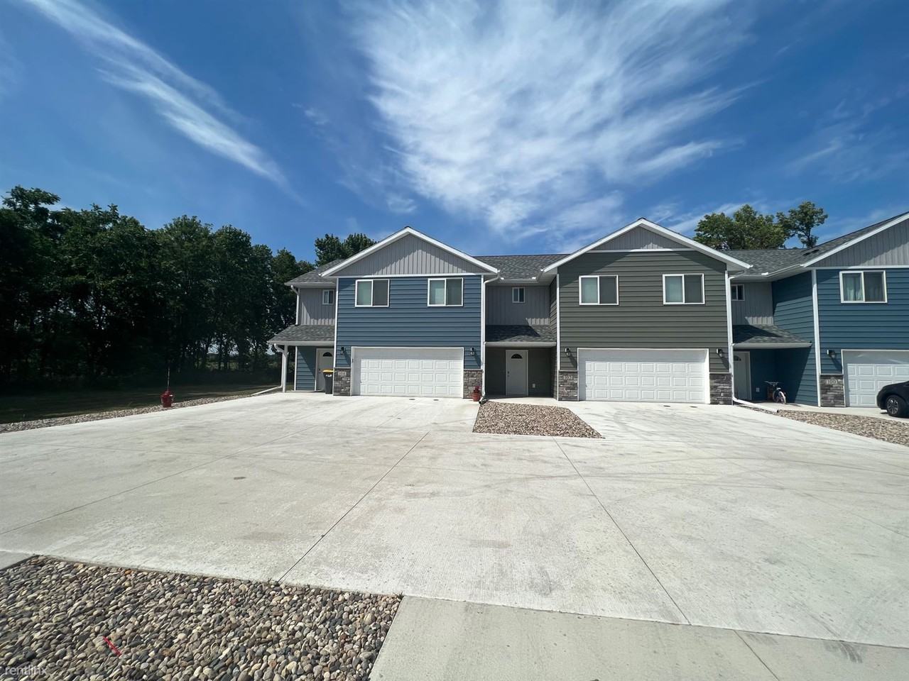 Ringbaum Townhomes - Photo 2 of 29