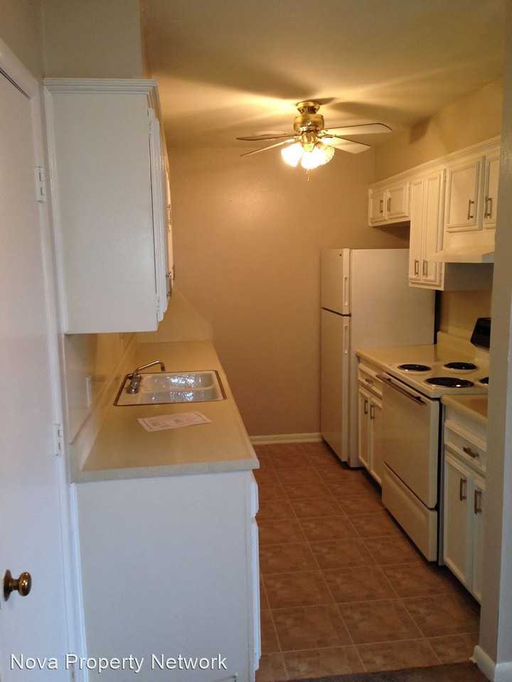 2908 Glenhaven Drive - Photo 2 of 2