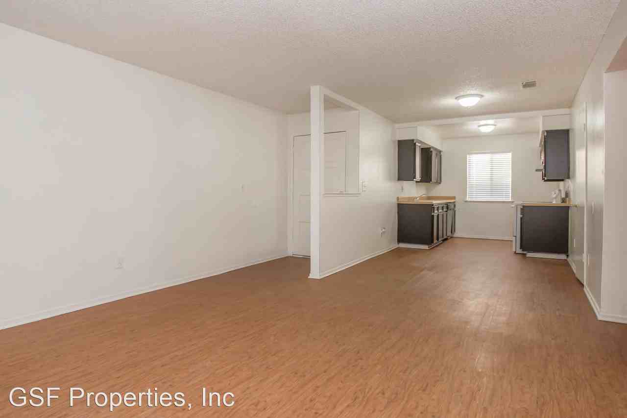 3901 Q Street - Photo 3 of 4