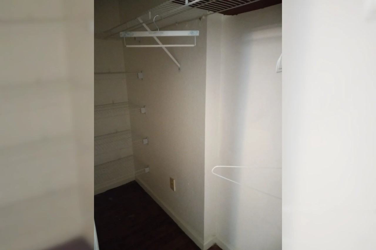 101 N Fig Tree Ln - Photo 3 of 3